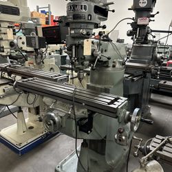 Milling Machine With Digital Readout