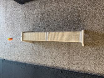 Cat scratcher