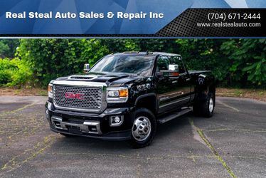2017 GMC Sierra 3500HD