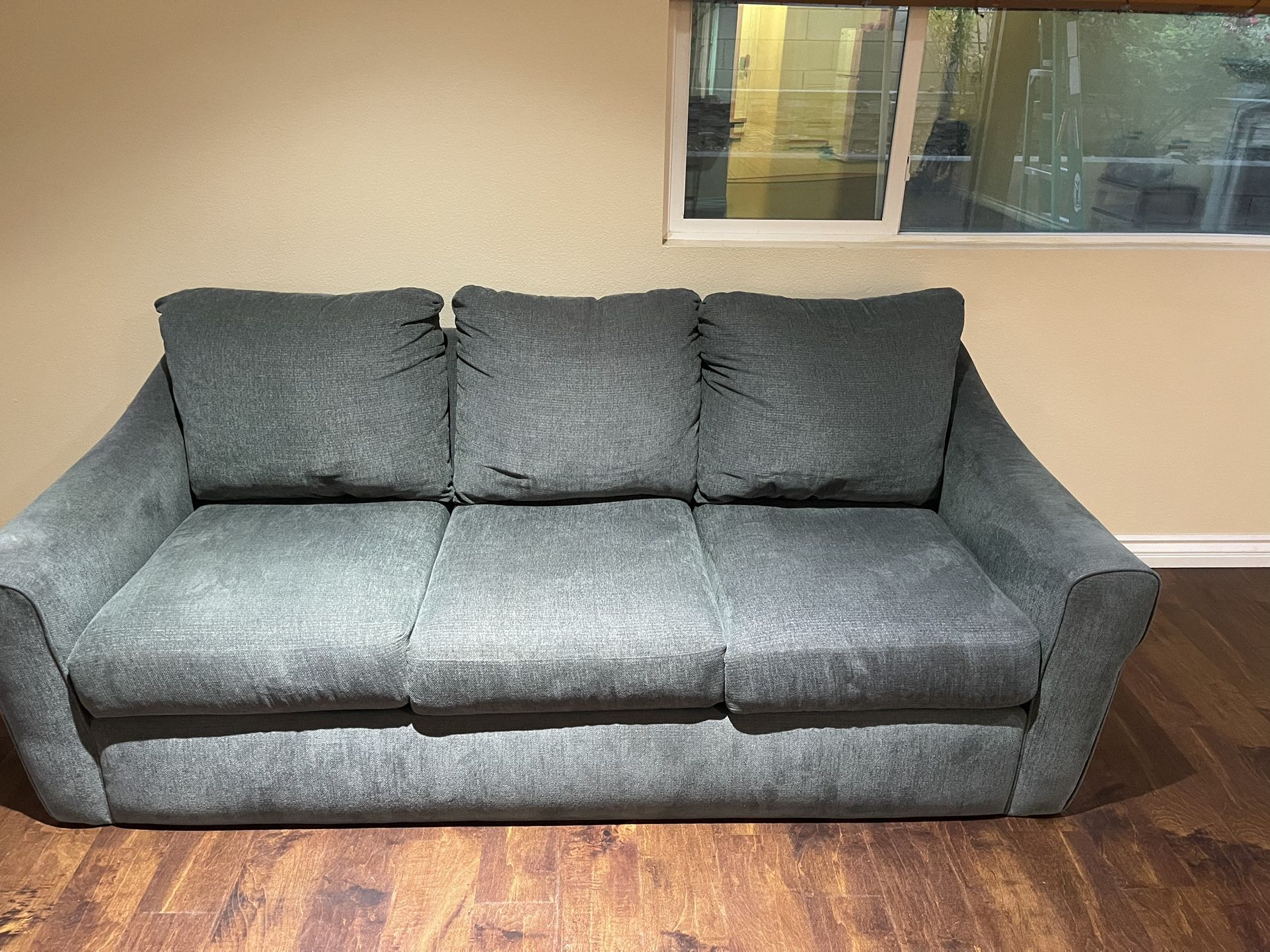 Lazyboy Couch