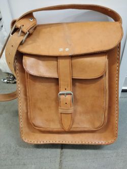 Leather men's shoulder bag