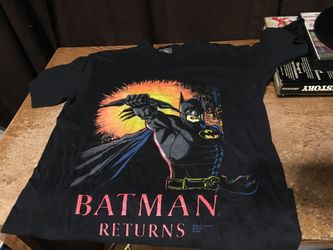 1991 BATMAN RETURNS T-SHIRT DC COMICS SSI SIZE MEDIUM