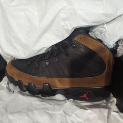 Jordan 9 Boot