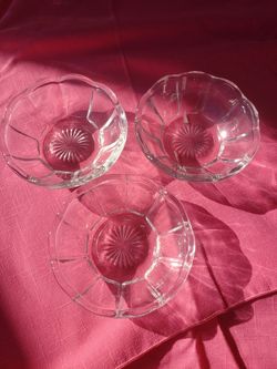 Decorative glass bowls