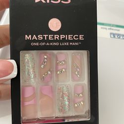5 Sets Of KISS Nail Sets