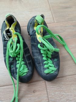 Boreal kids climbing shoe