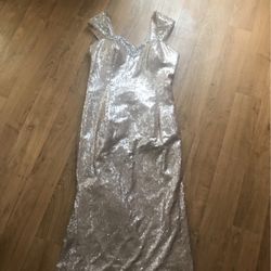 Rose pink dress long perfect for a sweet sixteen a wedding graduation size 8 tund like a Medium 