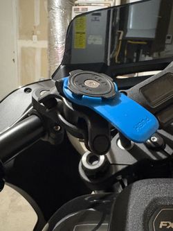 Quad lock Motorcycle Phone Mount
