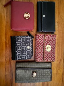 Tommy Hilfiger Wallets
