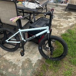 Sunday BMX Bike