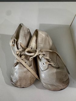 Vintage 1940s Mrs. Day's Ideal Baby Shoes with Original Box