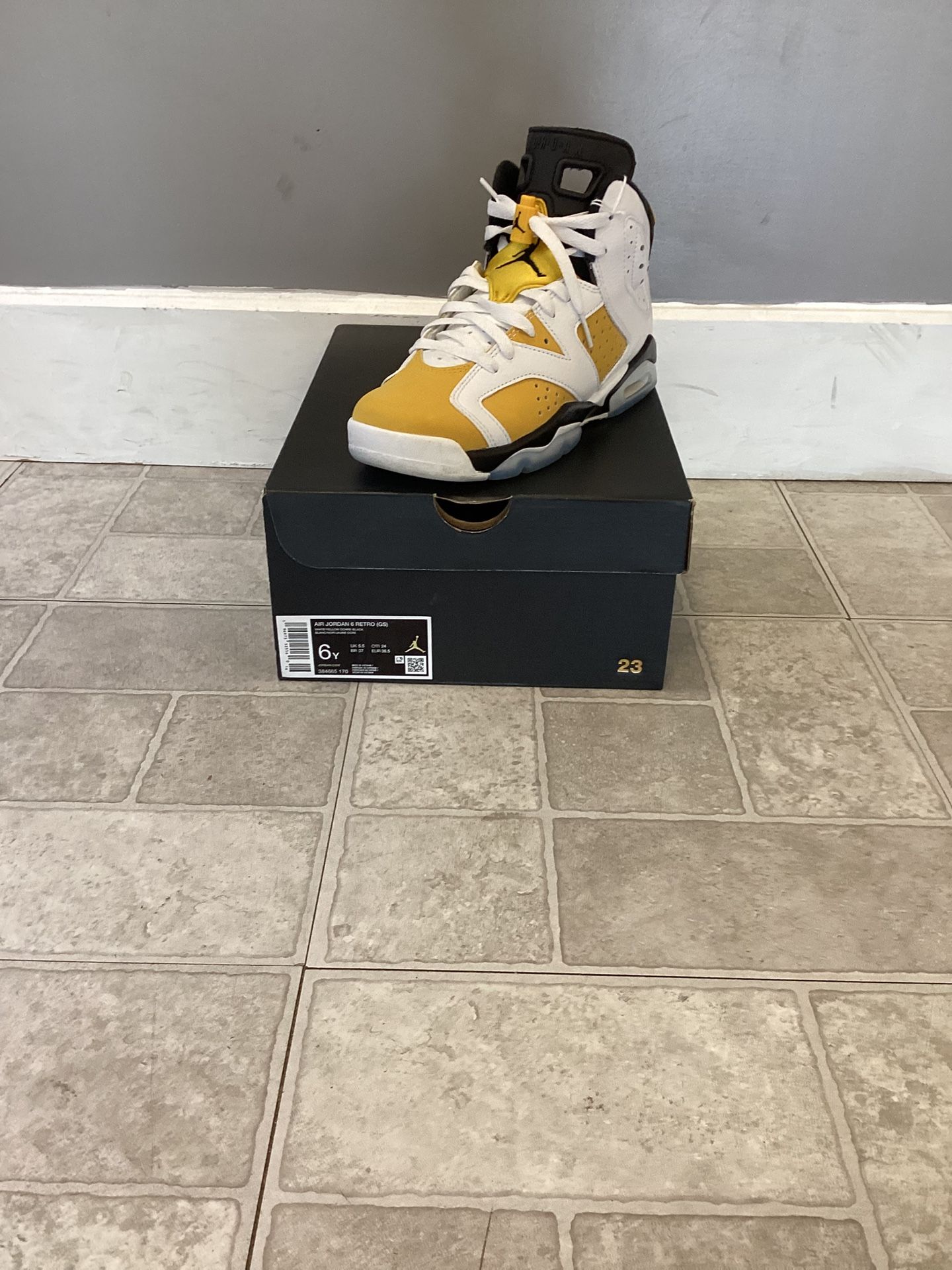 Air Jordan Retro Yellow Ochre Sz6y