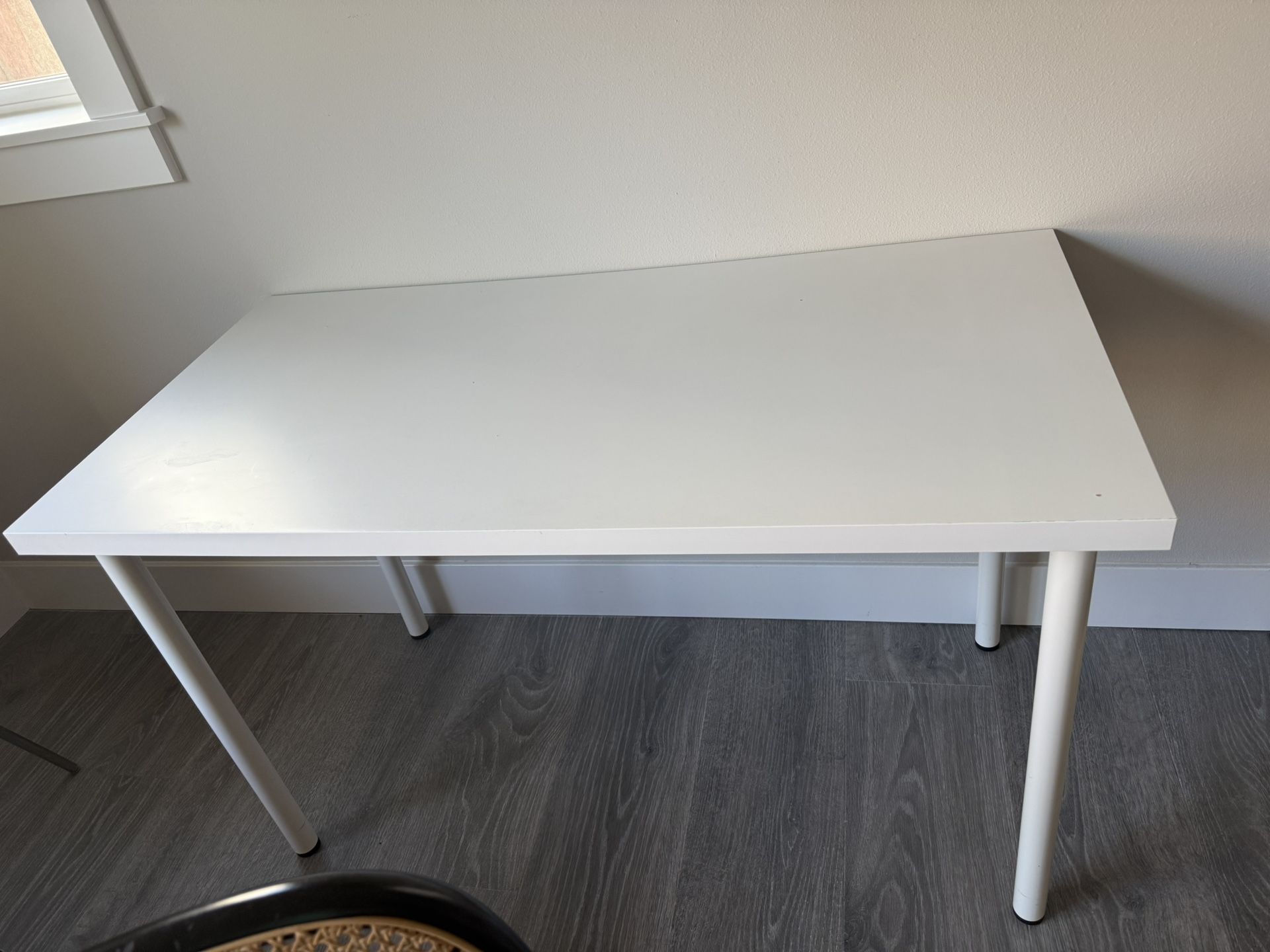 Ikea LAGKAPTEN / ADILS Desk All White