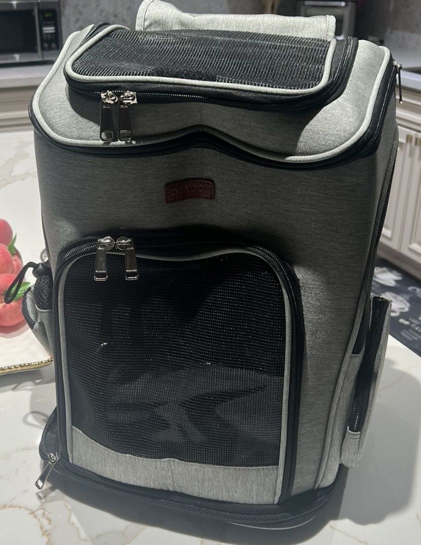 Pet Carry On