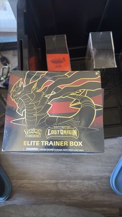 Pokemon Lost Origin elite trainer box🔥