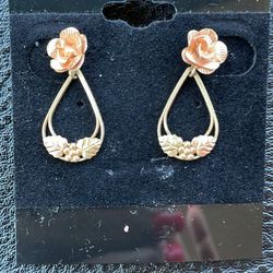10 Kt Black Hills Gold Coleman Co Earrings 