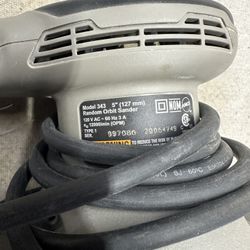 Porter Cable 5” Orbital Sander 
