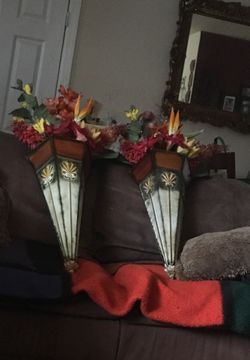 Pair of Floral wall ornaments (25 for both or better offer)