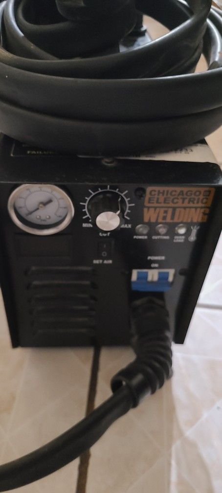 Central Machinery 240v Plasma Cutter