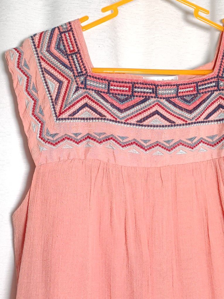 Size L STUDIO JPR Short Sleeve Top Square Neck Southwestern Embroidery Rayon