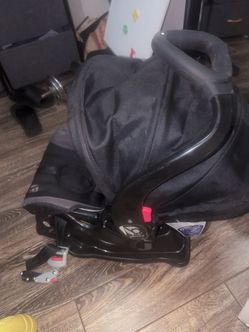 Infant car seat