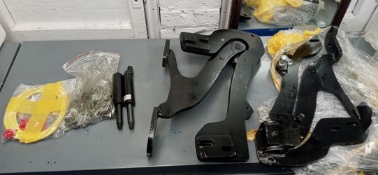Universal Lambo Hinge Kit