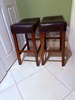 Faux leather Bar stool pair