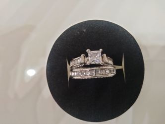 Ladies plated/costume rings