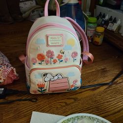 Peanuts mini loungefly backpack