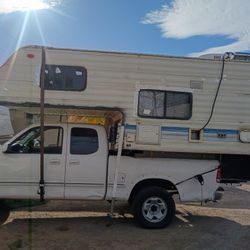 1993 Lancer Camper 2500$