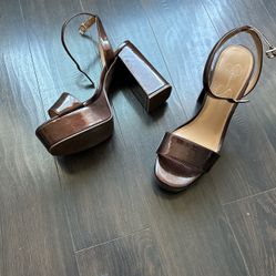 Jessica Simpson Brown Platform Heels 8.5