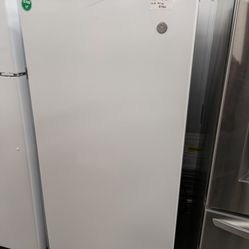 GE
Garage Ready 14.2 cu. ft. Frost Free Defrost Upright Freezer in White