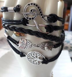 Infinity bracelet