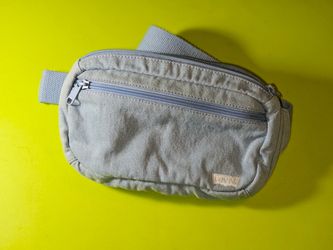 Bolsita Cangurera Levi’s