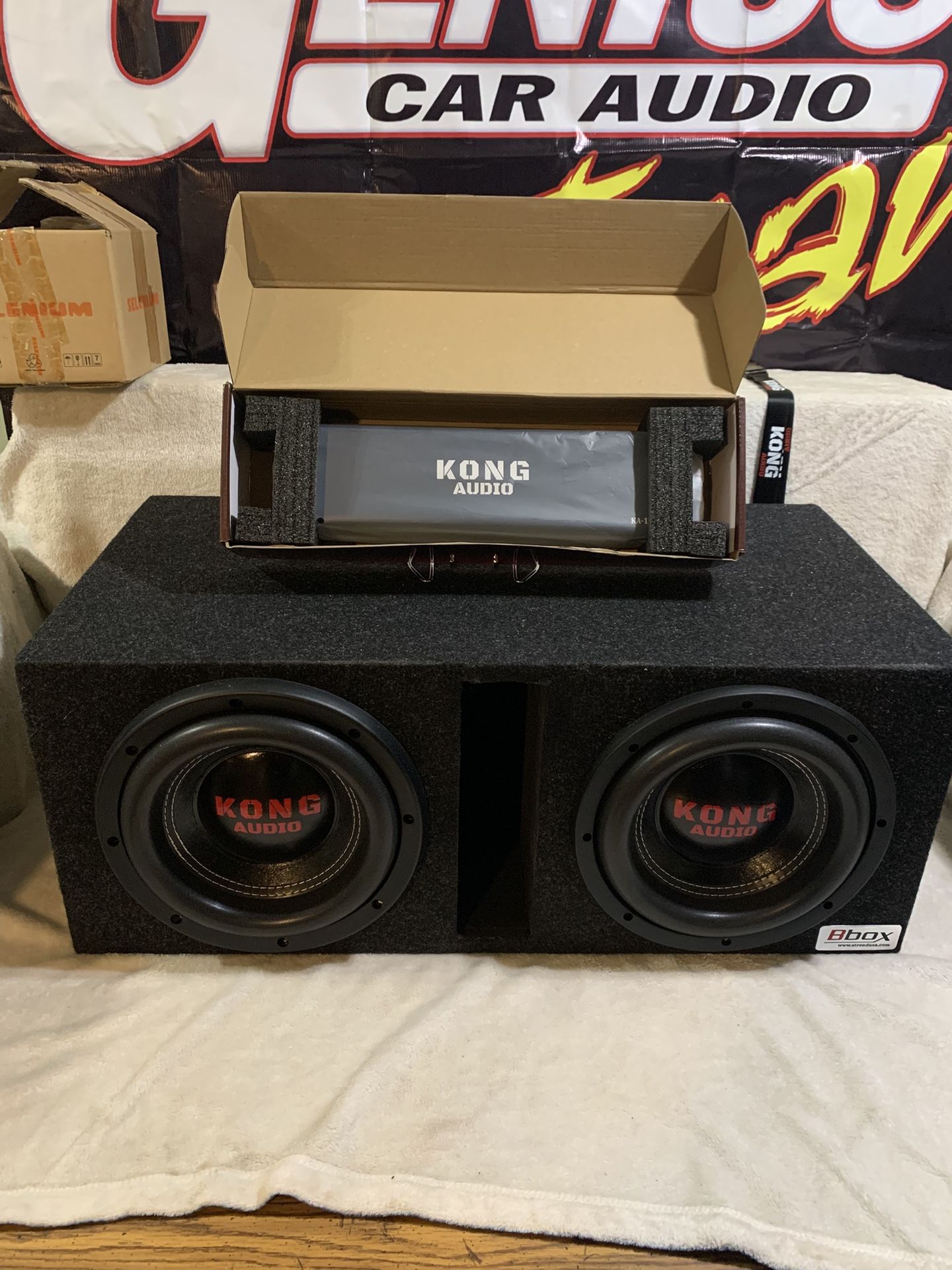 Brand New 10” Kong Subwoofers Box Amplifier