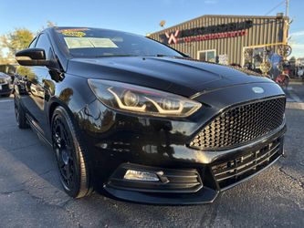 2017 Ford Focus ST