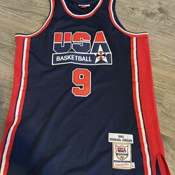 Large Jordan USA Jersey For Sale!