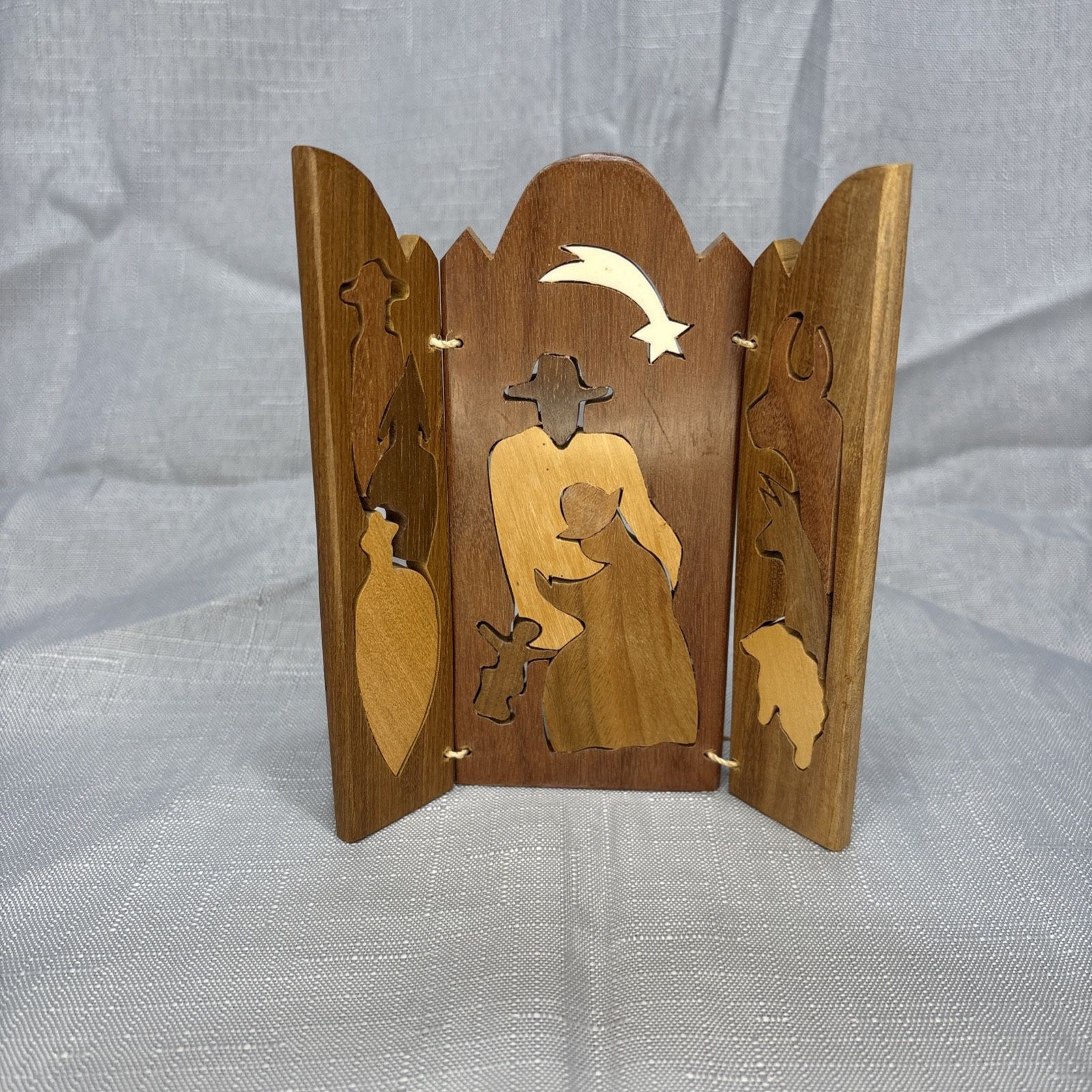Vintage Handmade Wooden Inlay Nativity Scene Siwok Argentina Christmas Folding