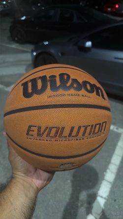 Wilson evolution men’s basketball