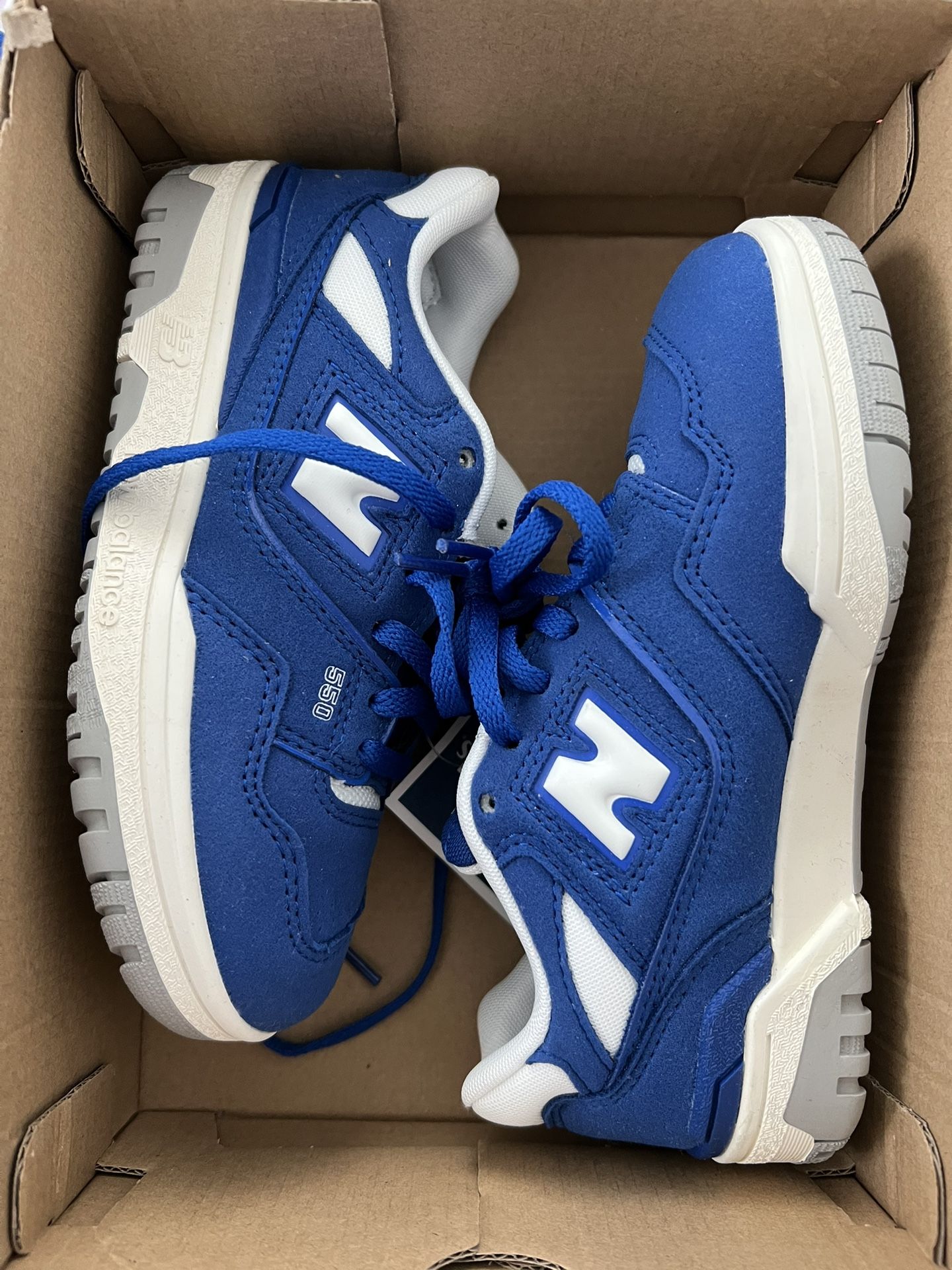NEW BALANCE  NEW BALANCE- Kids New BLUE WHITE sneakers size 12. 
