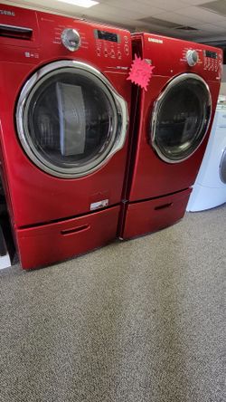 Set samsung washer and dryer electric work great conditions come with pedestals delivery available