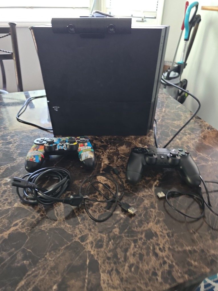 Selling PS4