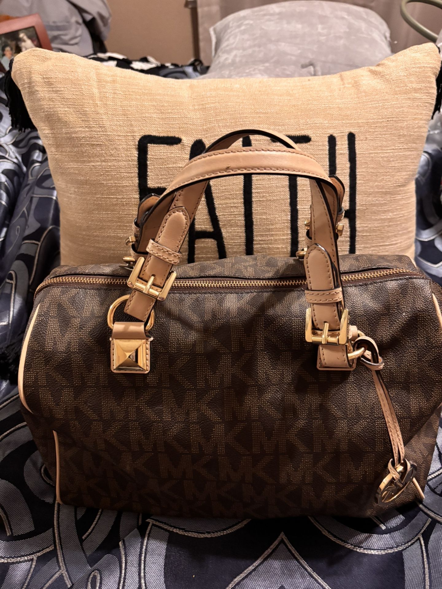 Ladies Satchel