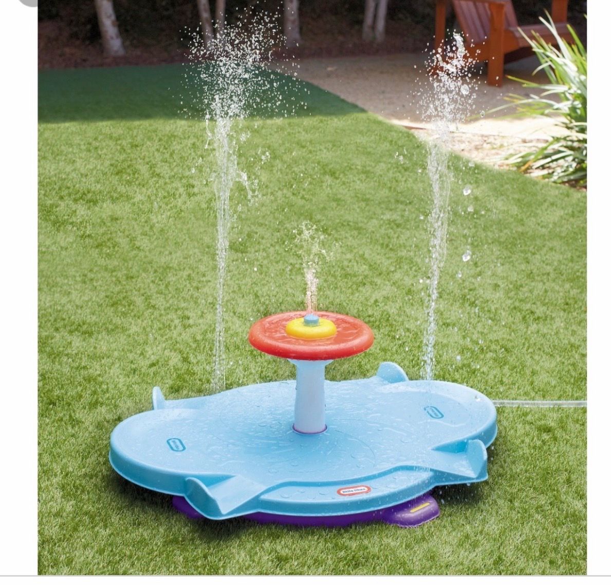 Kids spinner toy with water