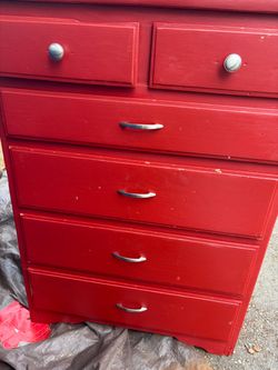 Dresser