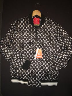 Louis Vuitton x Supreme Size XL Black LV monogram men's long