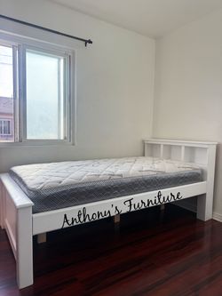 Twin bed and mattress