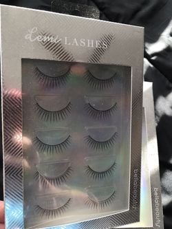 Natural Strip Lashes