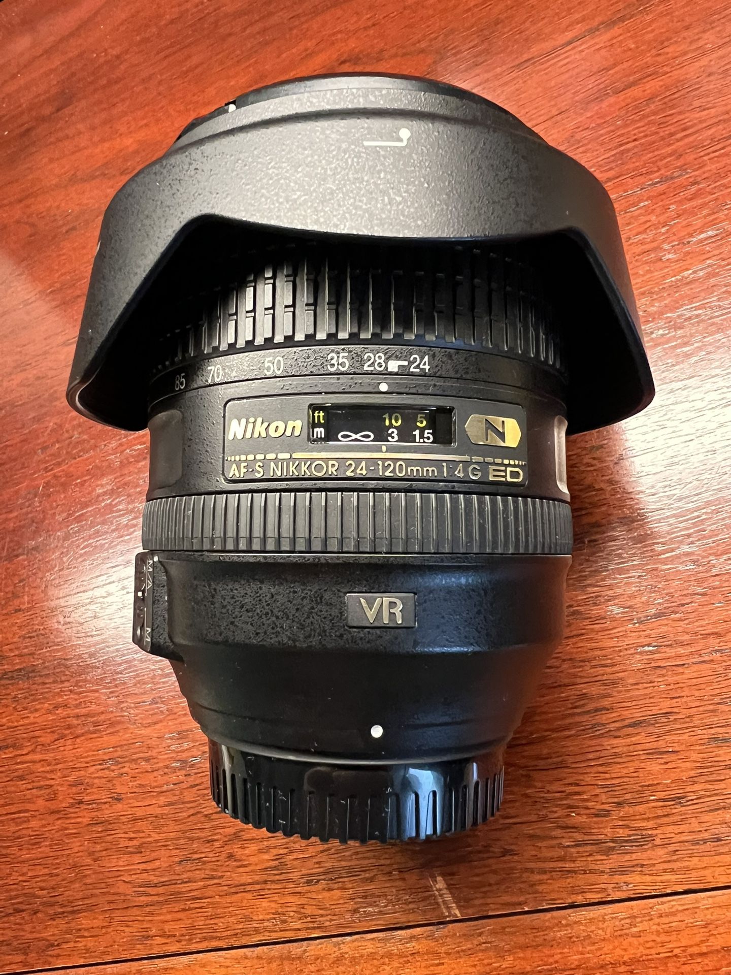 Nikon 24-120 f4 G ED. F Mount