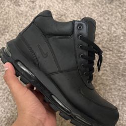Nike Acg Boots 